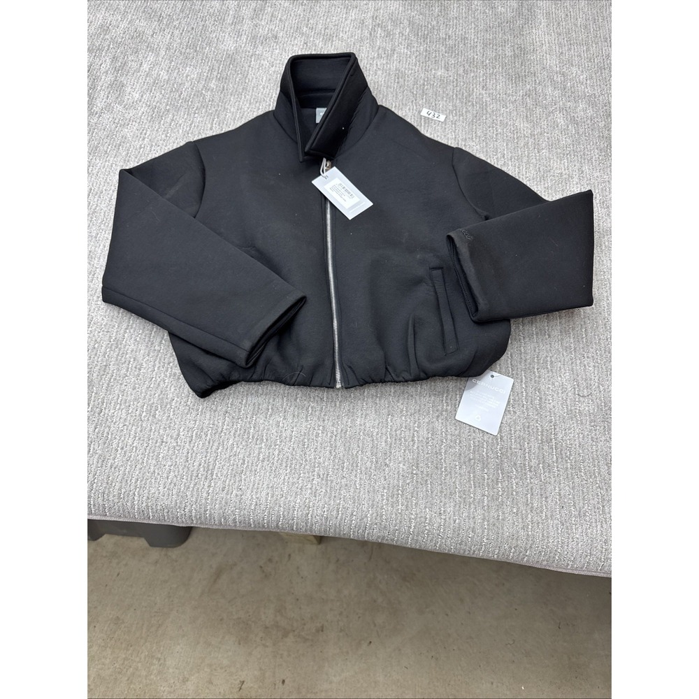 Cernucci Size Medium Black Crop Jacket #432 - Picture 3 of 12